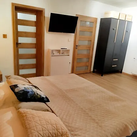 Apartment Lenka *